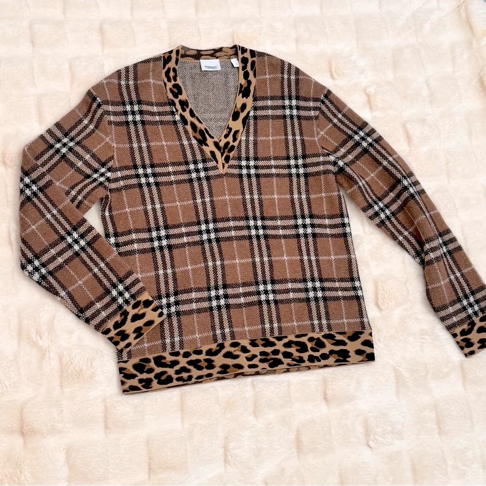 Burberry Brown Leopard Detail Check Sweater